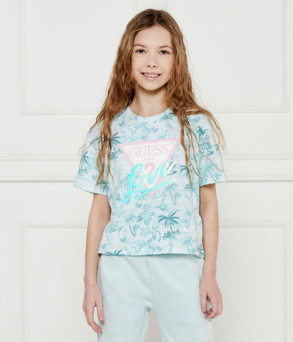 Футболка детская Guess Regular Fit, зеленый / белый
Футболка детская Guess Regular Fit, зеленый / белый