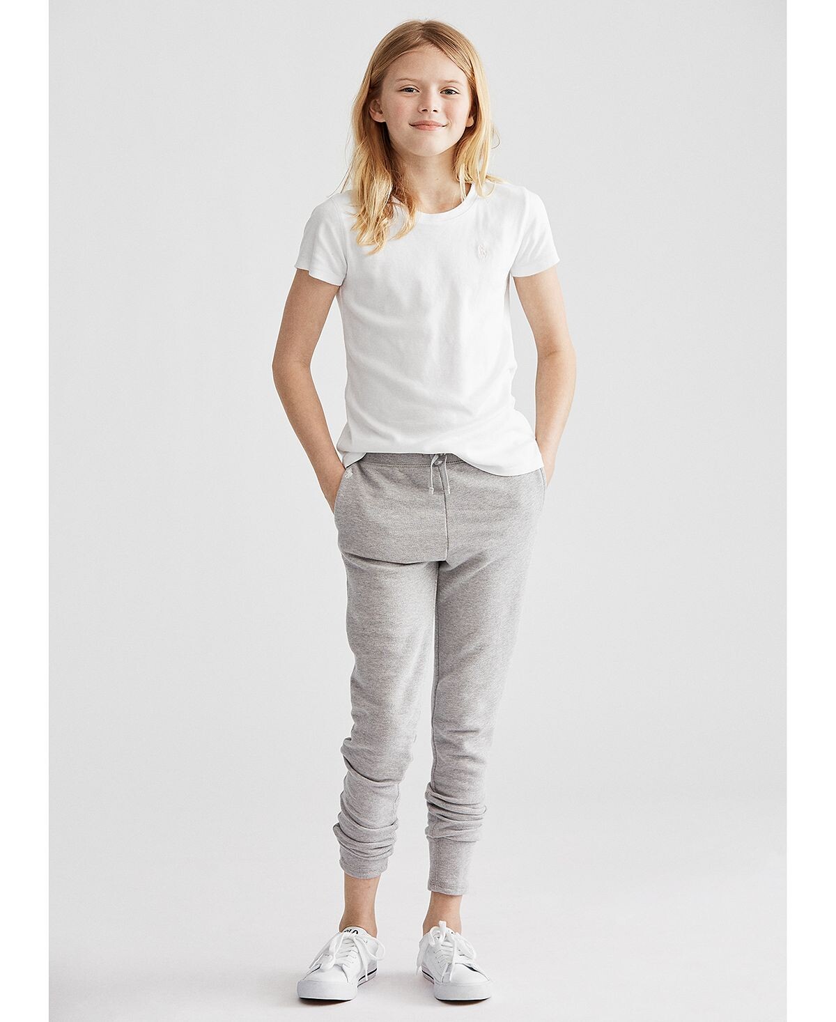 Большие девочки стирают леггинсы из французской махровой ткани Polo Ralph Lauren
Большие девочки стирают леггинсы из французской махровой ткани Polo Ralph Lauren