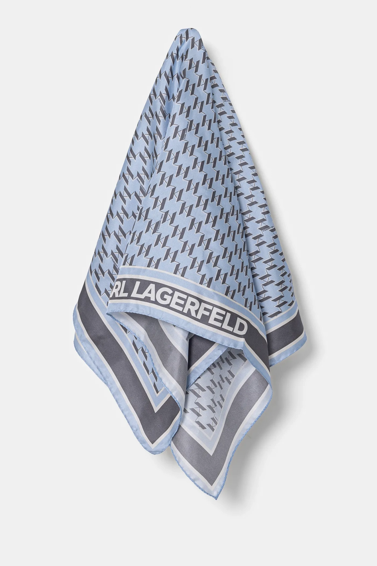 Шелковая шаль Karl Lagerfeld, синий
Шелковая шаль Karl Lagerfeld, синий