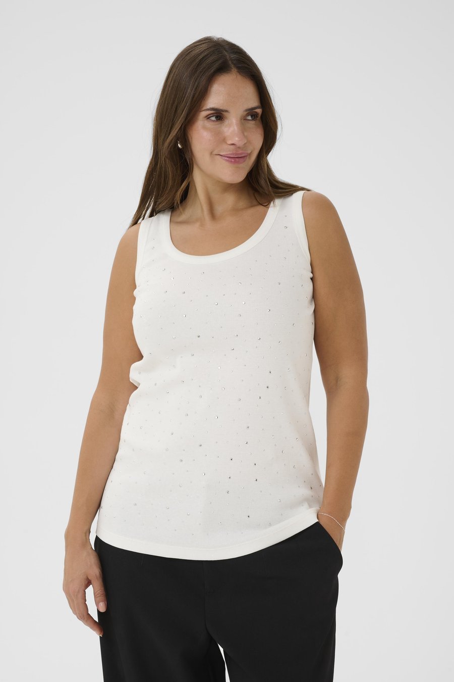 Топ Kaffe Curve CARINA RHINESTONE, Chalk/Off-White
Топ Kaffe Curve CARINA RHINESTONE, Chalk/Off-White