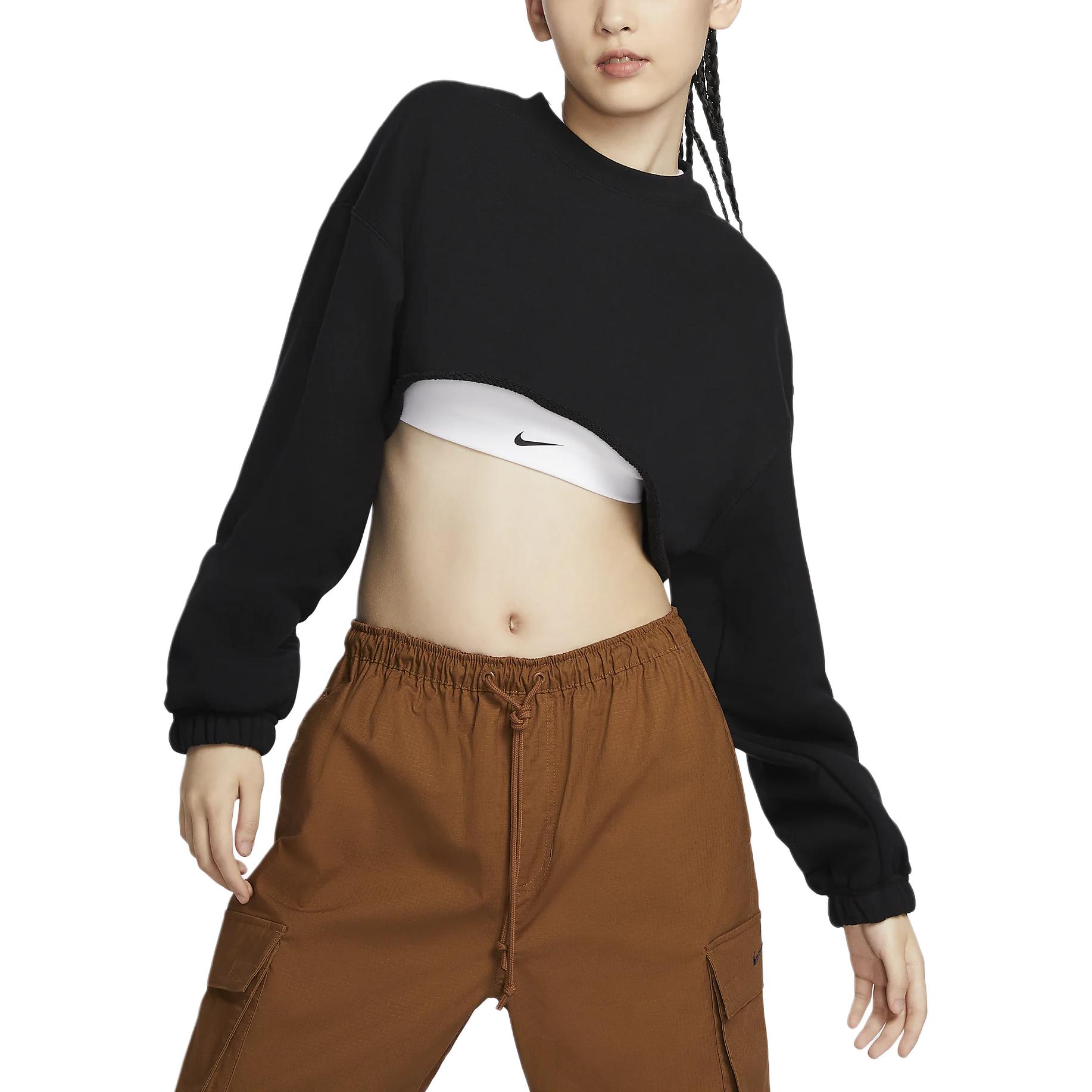 Женская черная майка Nike
Женская черная майка Nike