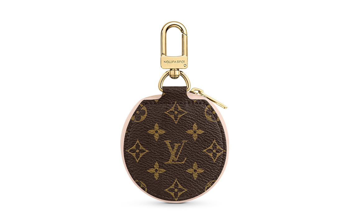 Чехол для беспроводных наушников Horizon Monogram LOUIS VUITTON, коричневый
Чехол для беспроводных наушников Horizon Monogram LOUIS VUITTON, коричневый