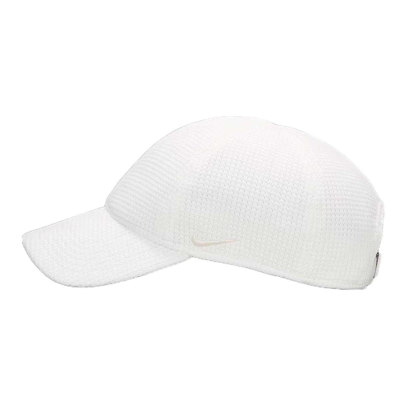 Nike Клубная премиальная кепка, Sail White
Nike Клубная премиальная кепка, Sail White