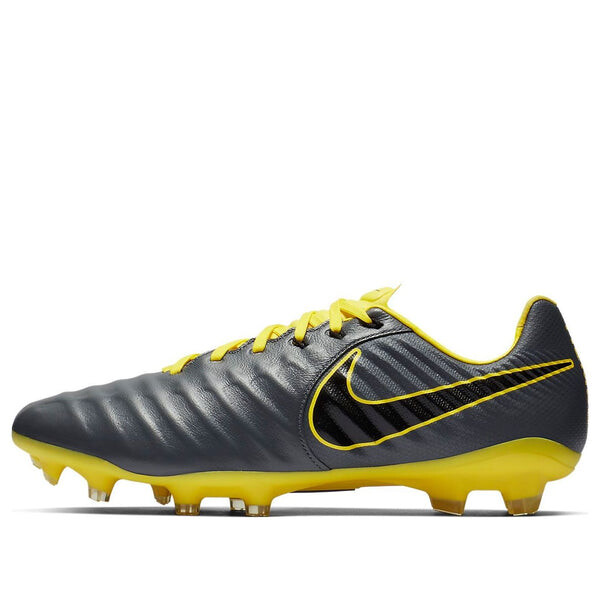 Кроссовки Tiempo Legend 7 Pro FG Nike, серый
Кроссовки Tiempo Legend 7 Pro FG Nike, серый