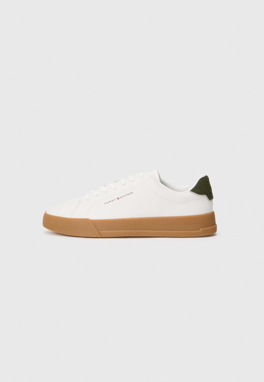 Кроссовки Tommy Hilfiger Trainers, Ecru/Arctic Spruce/White
Кроссовки Tommy Hilfiger Trainers, Ecru/Arctic Spruce/White
