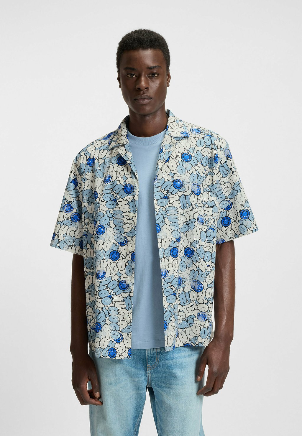 Рубашка ELIGINO HUGO, светло-голубой
Рубашка ELIGINO HUGO, светло-голубой