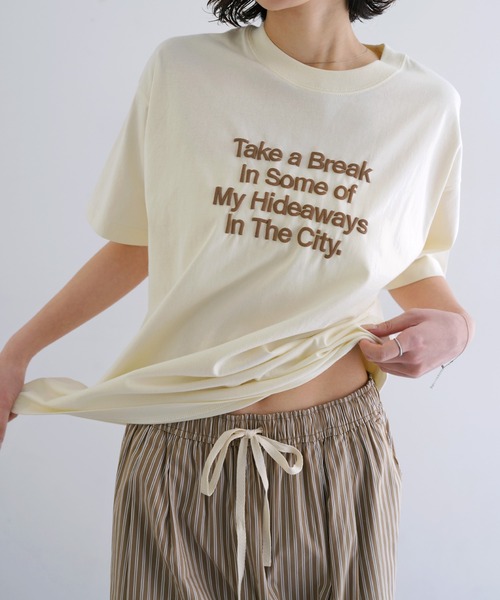 Футболка оверсайз с коротким рукавом и 3D-логотипом ANME
Футболка оверсайз с коротким рукавом и 3D-логотипом ANME