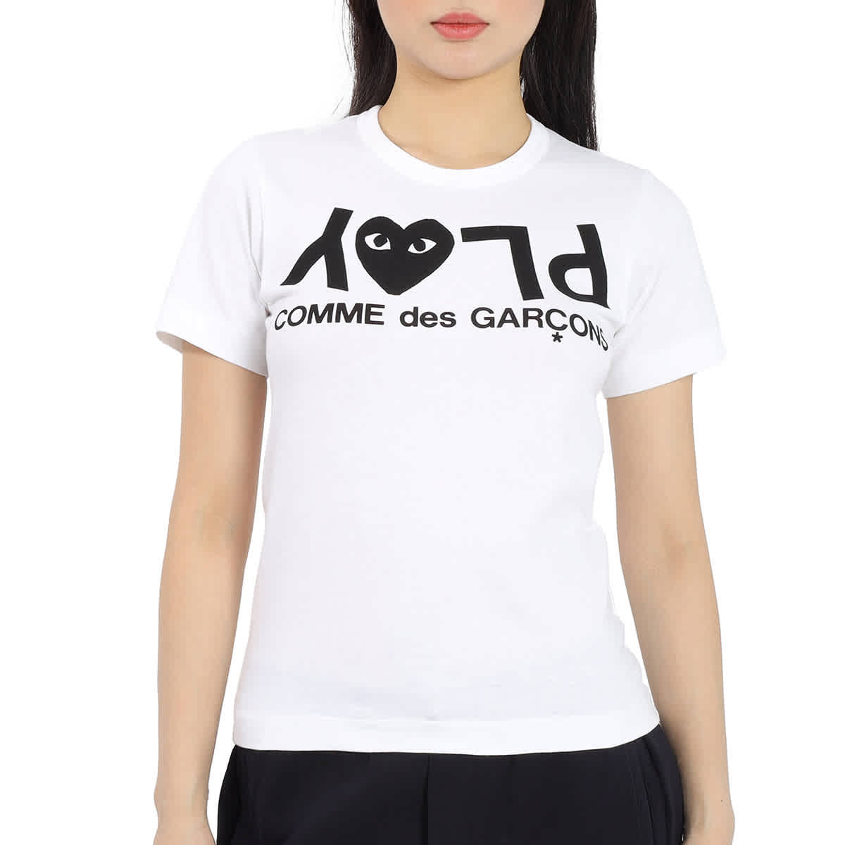 Comme Des Garcons Женская футболка с коротким рукавом Play Logo, белый
Comme Des Garcons Женская футболка с коротким рукавом Play Logo, белый