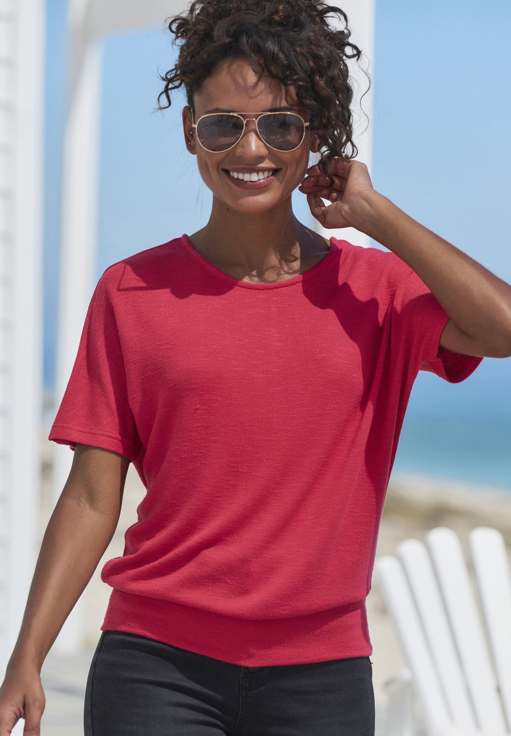 Базовая футболка Vivance, красный
Базовая футболка Vivance, красный