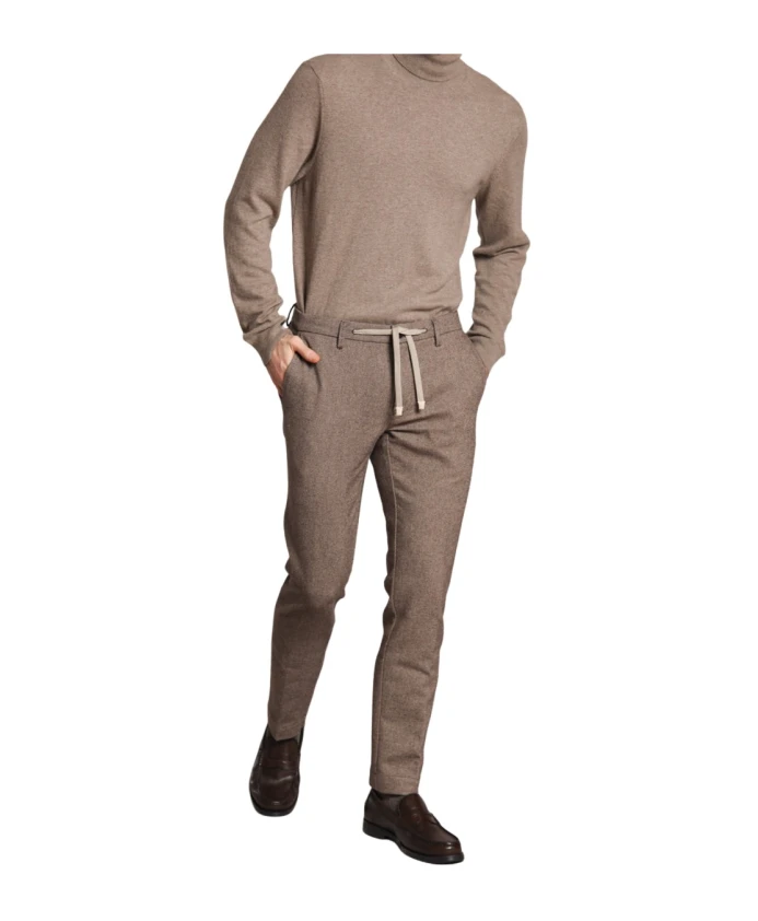 Двухцветные спортивные брюки-чинос темно-коричневого цвета Mason'S, коричневый
Двухцветные спортивные брюки-чинос темно-коричневого цвета Mason'S, коричневый