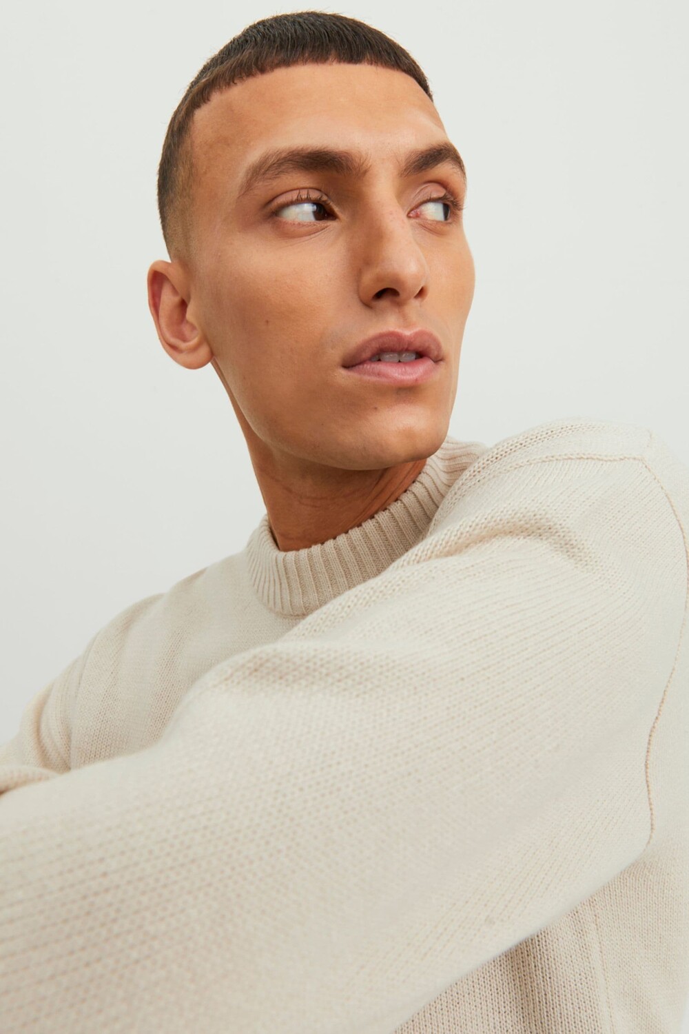 Вязаный джемпер с ребристым воротником Jack & Jones, серый
Вязаный джемпер с ребристым воротником Jack & Jones, серый