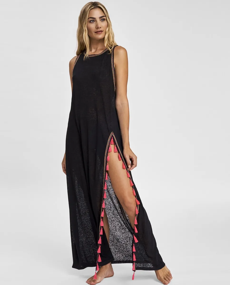 Длинный кафтан в черном однотонном цвете с кисточками Pitusa, черный
Длинный кафтан в черном однотонном цвете с кисточками Pitusa, черный