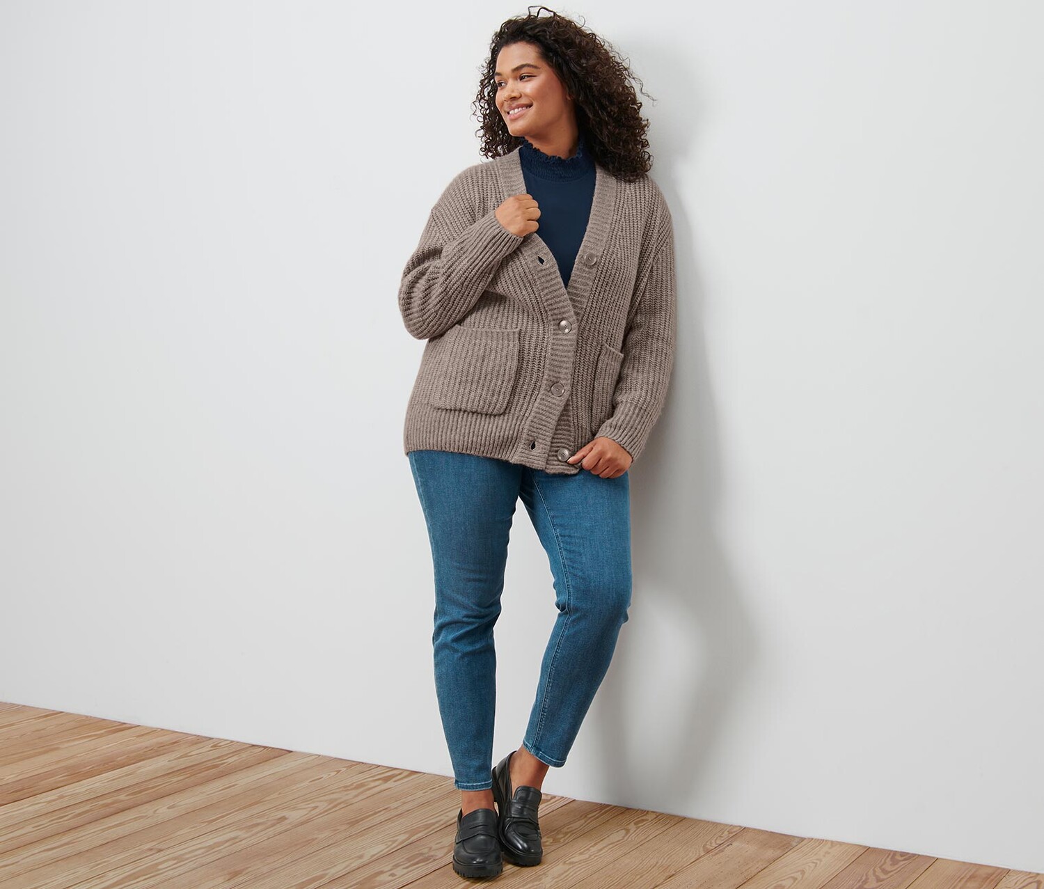 Кардиган крупной вязки из шерсти Tchibo, серо-коричневый пестрый
Кардиган крупной вязки из шерсти Tchibo, серо-коричневый пестрый