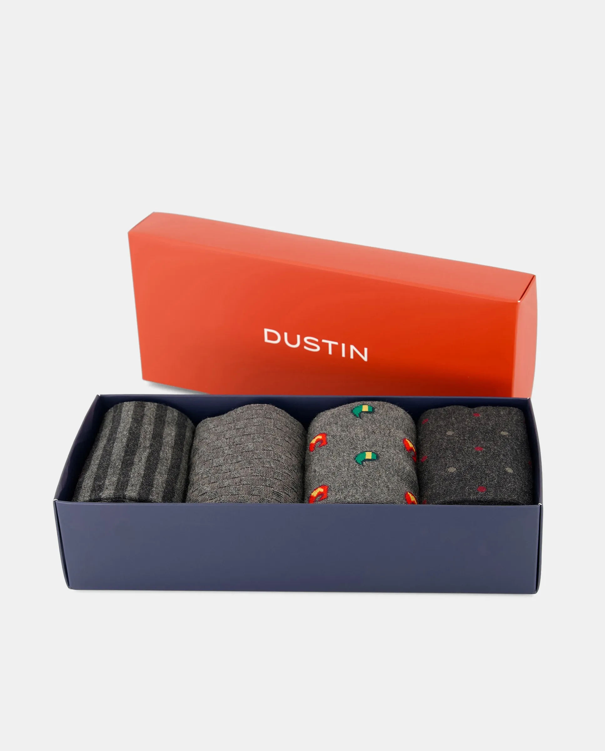 Коробка 4 пары мужских нарядных носков Dustin, серый
Коробка 4 пары мужских нарядных носков Dustin, серый