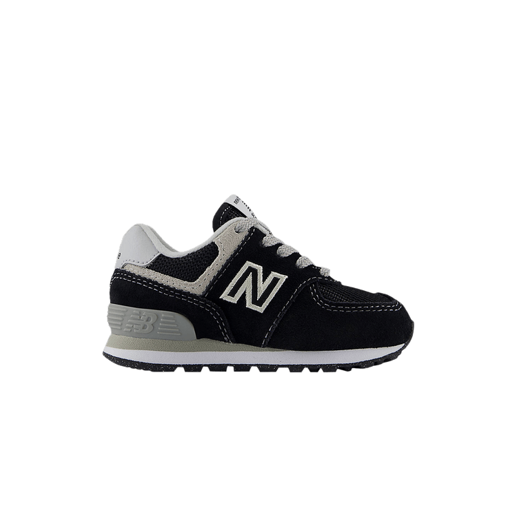 Детские кроссовки New Balance 574 Lace, черный
Детские кроссовки New Balance 574 Lace, черный