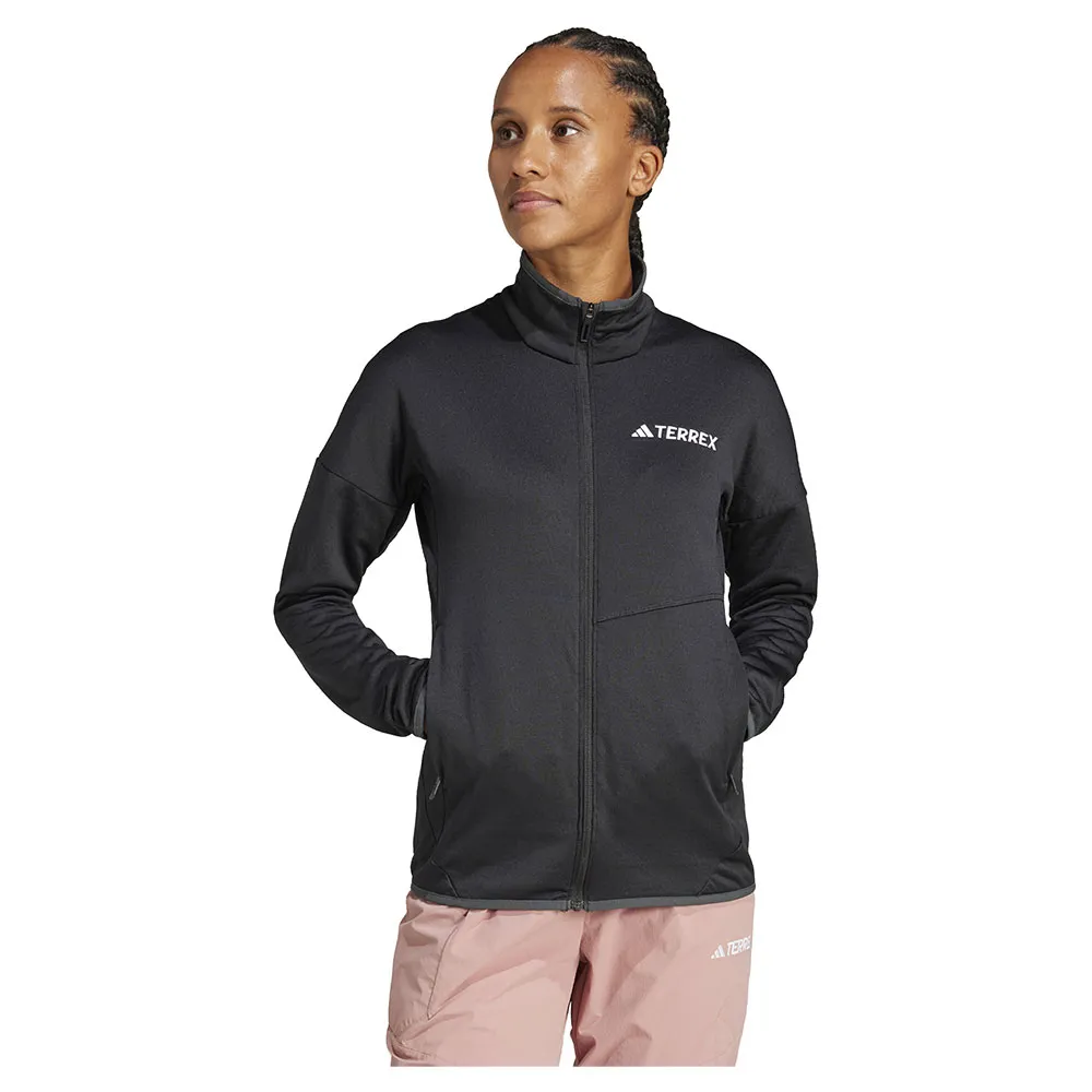 Флис adidas Terrex Xperior Climawarm Light full zip, черный
Флис adidas Terrex Xperior Climawarm Light full zip, черный