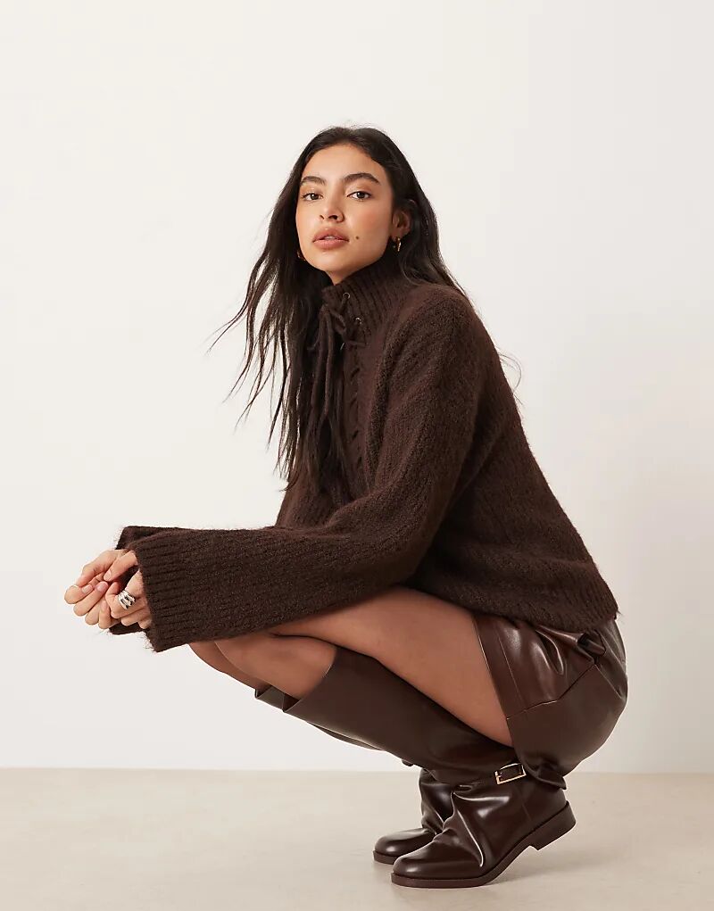 Джемпер Vila Premium Chenielle с воротником-стойкой и завязкой шоколадно-коричневого цвета
Джемпер Vila Premium Chenielle с воротником-стойкой и завязкой шоколадно-коричневого цвета