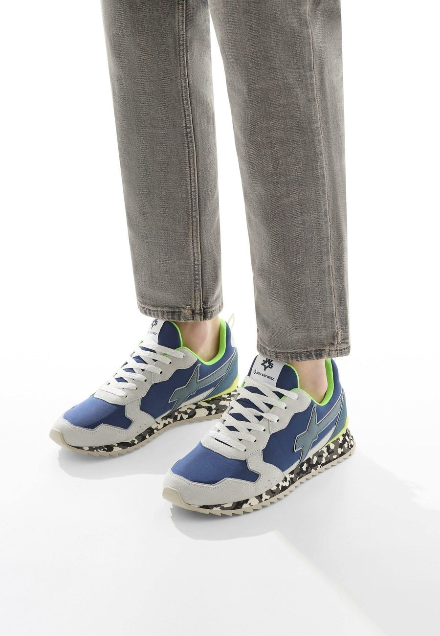 Кроссовки W6YZ JET, Weiß Blau/White
Кроссовки W6YZ JET, Weiß Blau/White