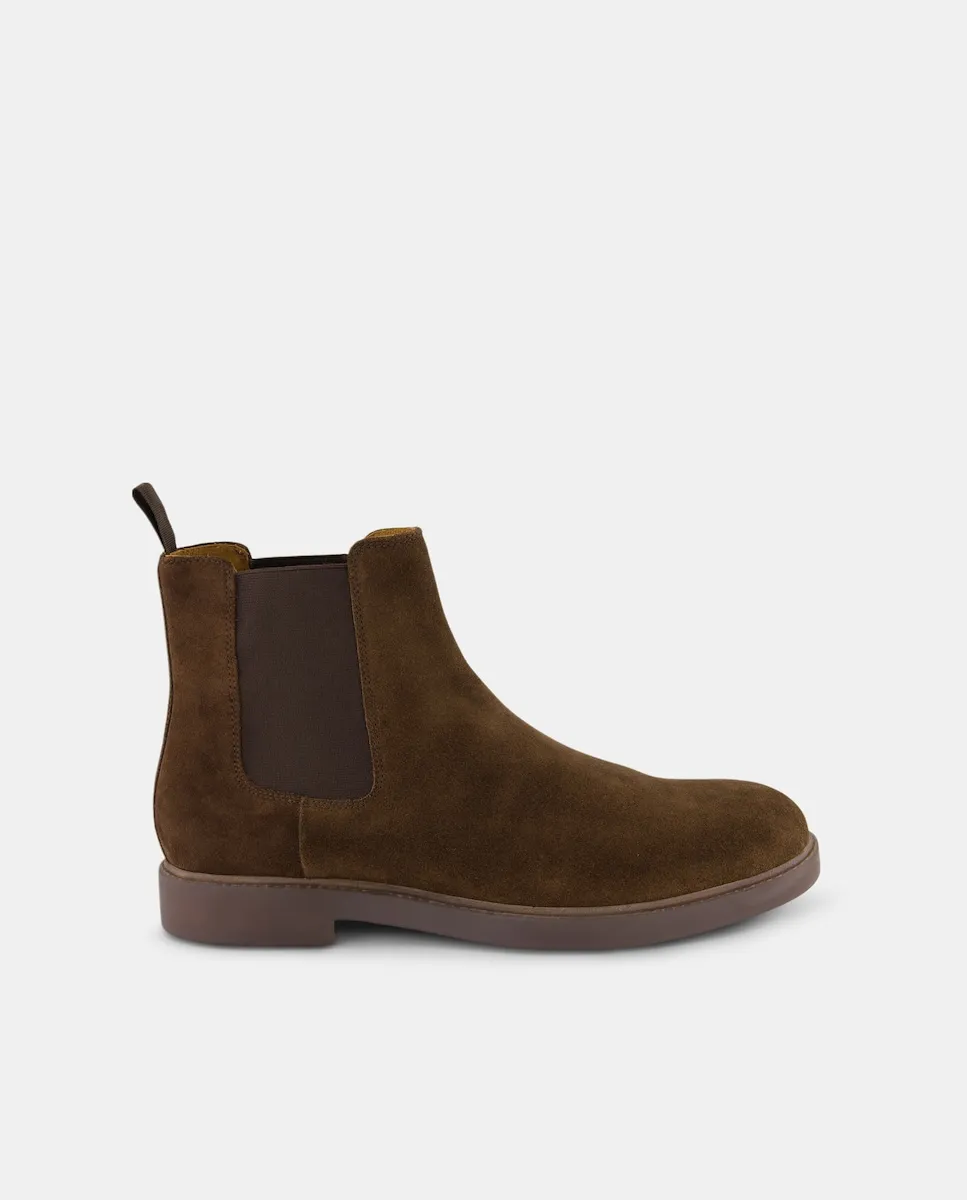 Ботинки челси из замши, подошва из резины Emidio Tucci, коричневый
Ботинки челси из замши, подошва из резины Emidio Tucci, коричневый