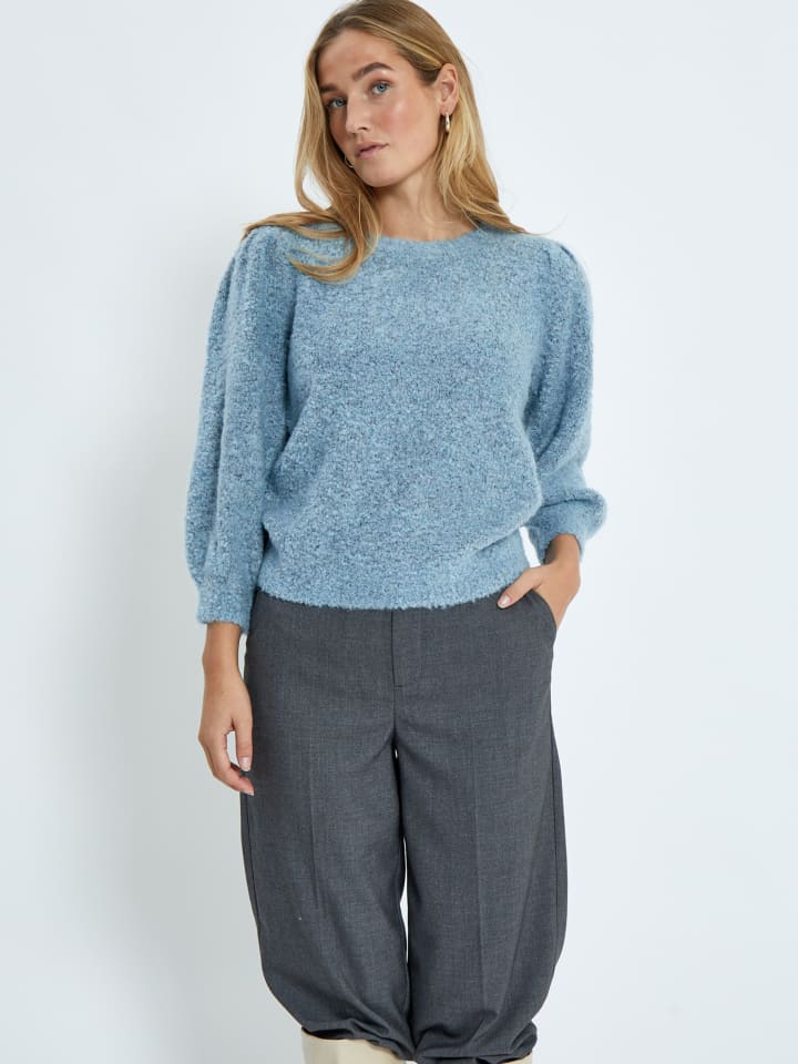 Свитер цвета Citadel Blue minus
Свитер цвета Citadel Blue minus