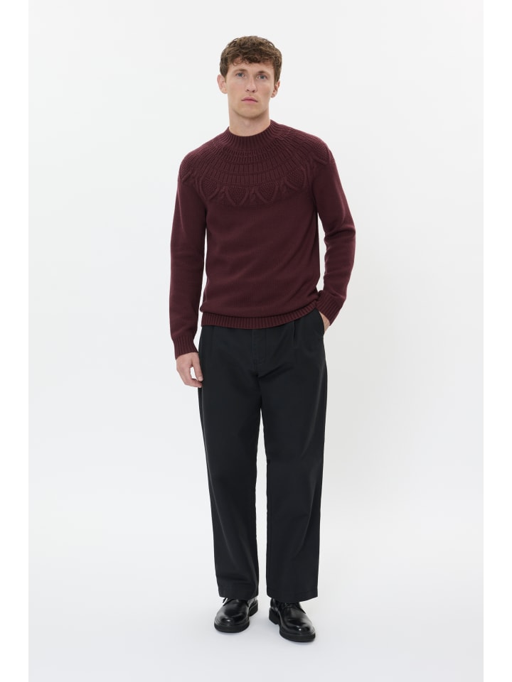 Свитер прямого кроя MAjobo в цвете Decadent Chocolate Matinique
Свитер прямого кроя MAjobo в цвете Decadent Chocolate Matinique