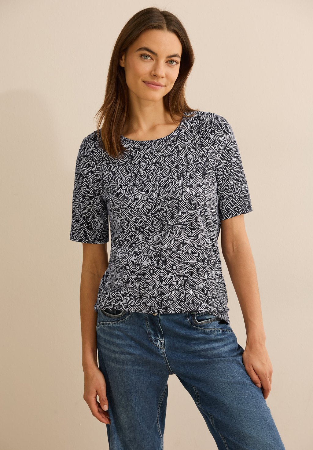 Футболка с принтом GEMUSTERTES RUNDHALS Cecil, темно-синий
Футболка с принтом GEMUSTERTES RUNDHALS Cecil, темно-синий