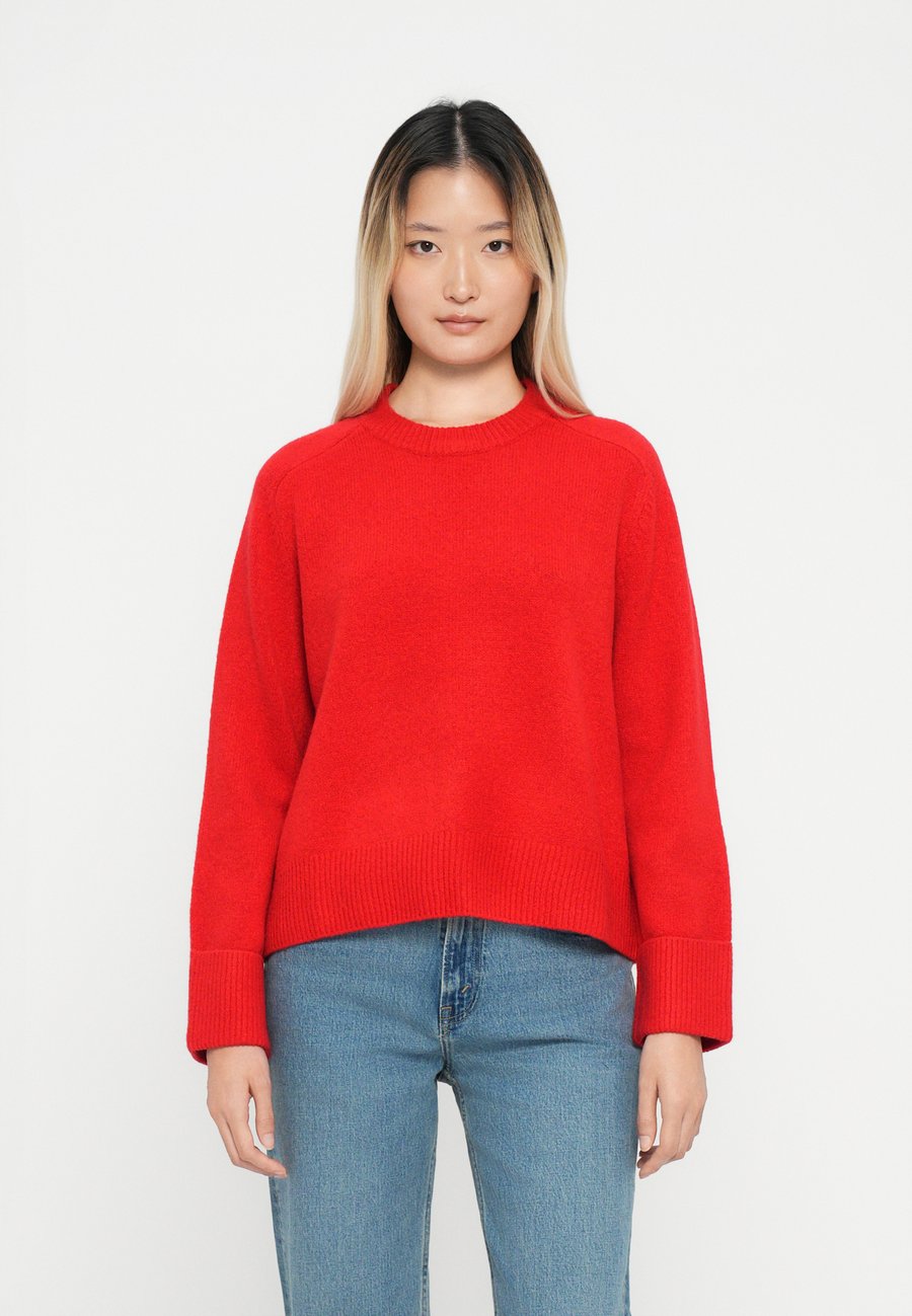 Джемпер Abercrombie & Fitch MADELINE, Red
Джемпер Abercrombie & Fitch MADELINE, Red