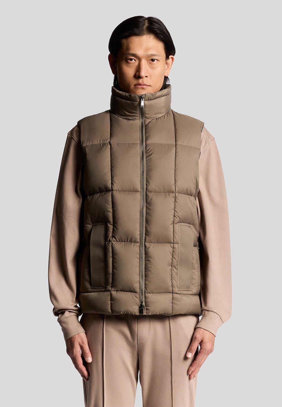 Куртка Lyle & Scott MID, Brown
Куртка Lyle & Scott MID, Brown