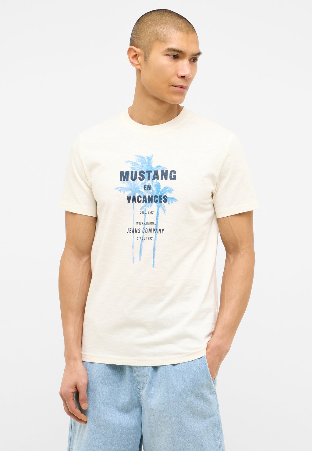 Футболка с принтом STYLE AUSTIN Mustang, кремовый
Футболка с принтом STYLE AUSTIN Mustang, кремовый