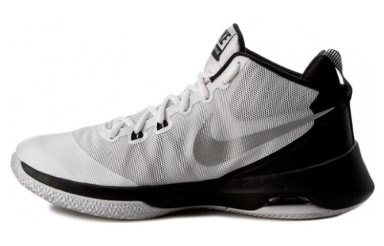 Баскетбольные кроссовки Nike унисекс
Баскетбольные кроссовки Nike унисекс