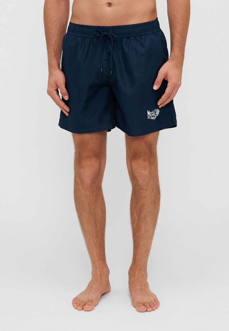 Шорты для плавания MOSCHINO SWIM FISH ARCHIVE PRINT MEDIUM, Blue/Dark Blue
Шорты для плавания MOSCHINO SWIM FISH ARCHIVE PRINT MEDIUM, Blue/Dark Blue