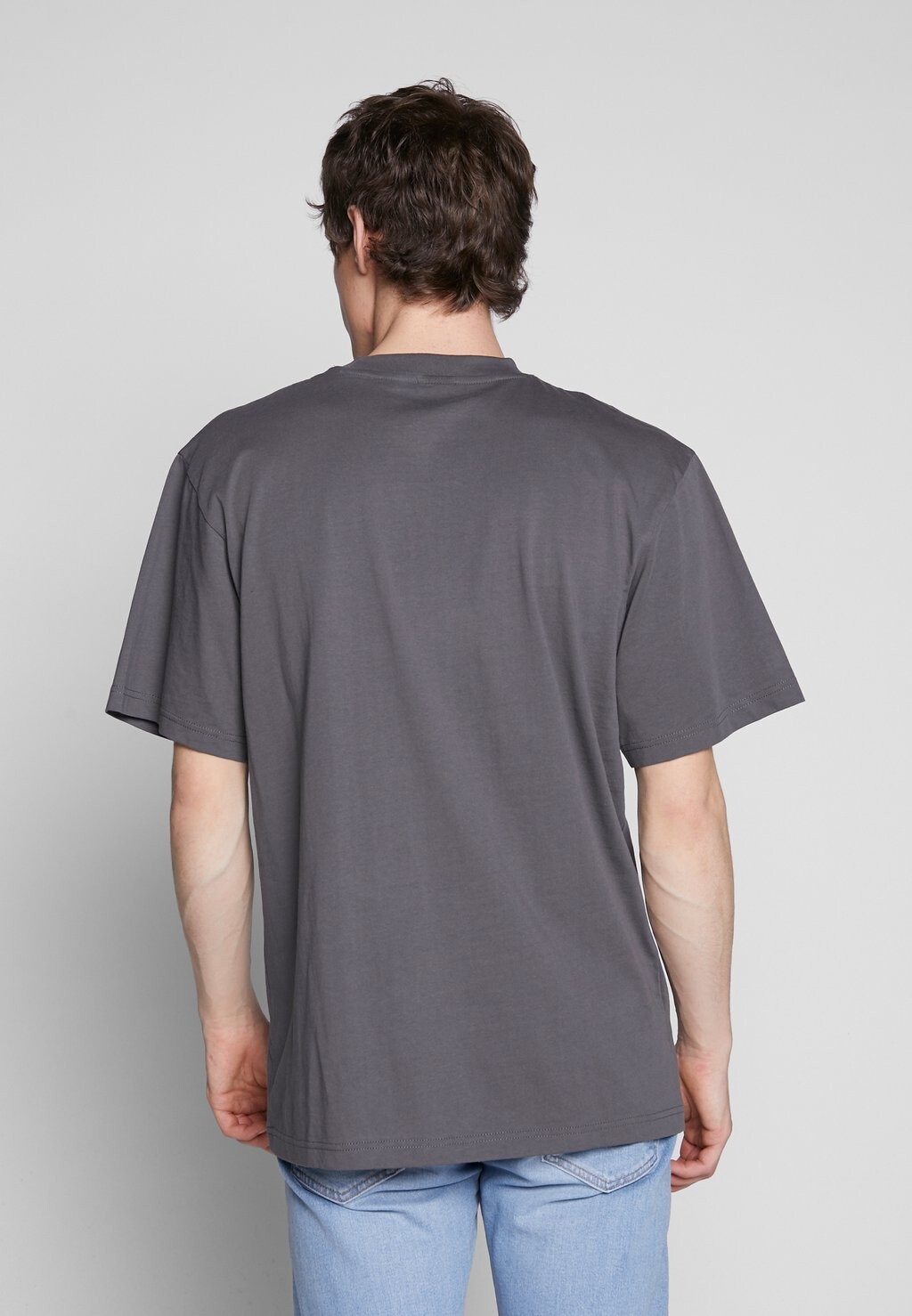 Базовая футболка Urban Classics, черный Tall
Базовая футболка Urban Classics, черный Tall