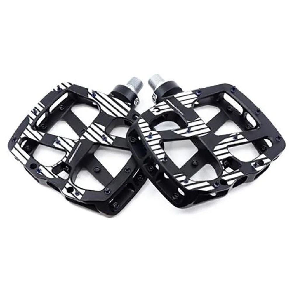 Педали E-thirteen Plus, черный
Педали E-thirteen Plus, черный