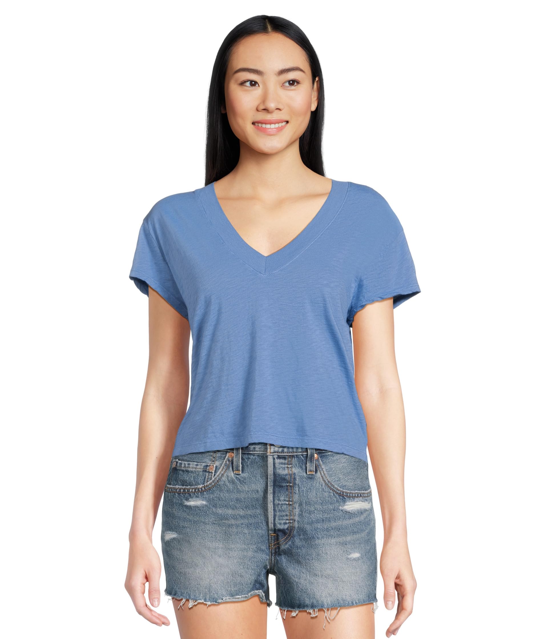 Футболка Michael Stars Harlan Cropped V-Neck Tee, Ocean
Футболка Michael Stars Harlan Cropped V-Neck Tee, Ocean