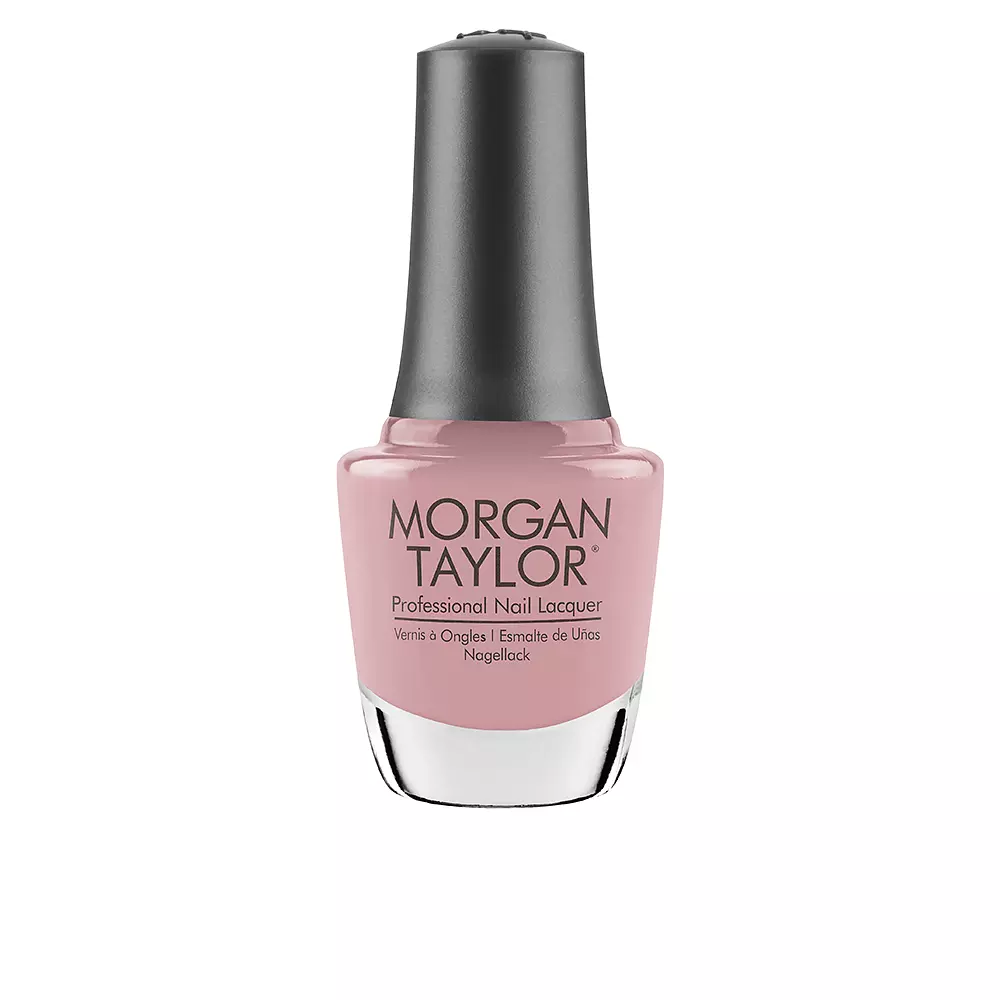 Лак для ногтей Professional nail lacquer Morgan Taylor, цвет luxe be a lady, 15 мл.
Лак для ногтей Professional nail lacquer Morgan Taylor, цвет luxe be a lady, 15 мл.