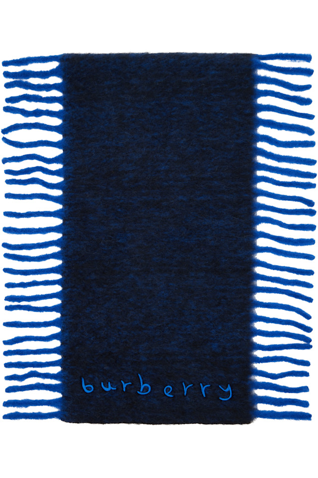 Burberry Синий шарф из смеси шерсти альпаки
Burberry Синий шарф из смеси шерсти альпаки