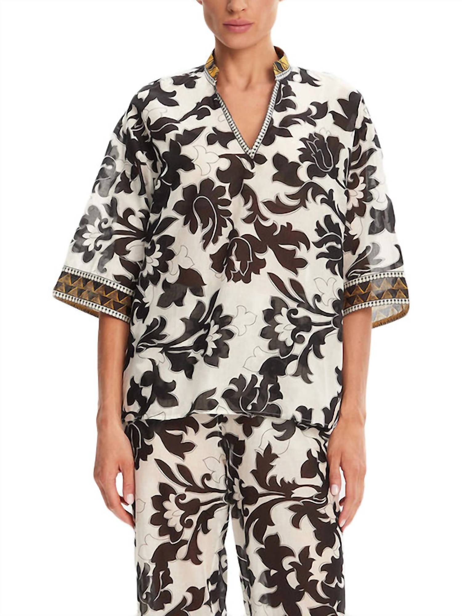 Хлопковая рубашка Elina в черном цвете DEVOTION TWINS
Хлопковая рубашка Elina в черном цвете DEVOTION TWINS