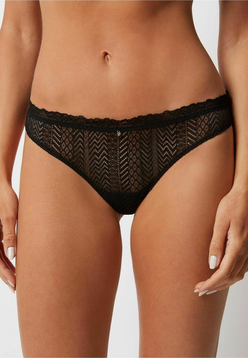 Трусы ALTHEA Yamamay, черный
Трусы ALTHEA Yamamay, черный