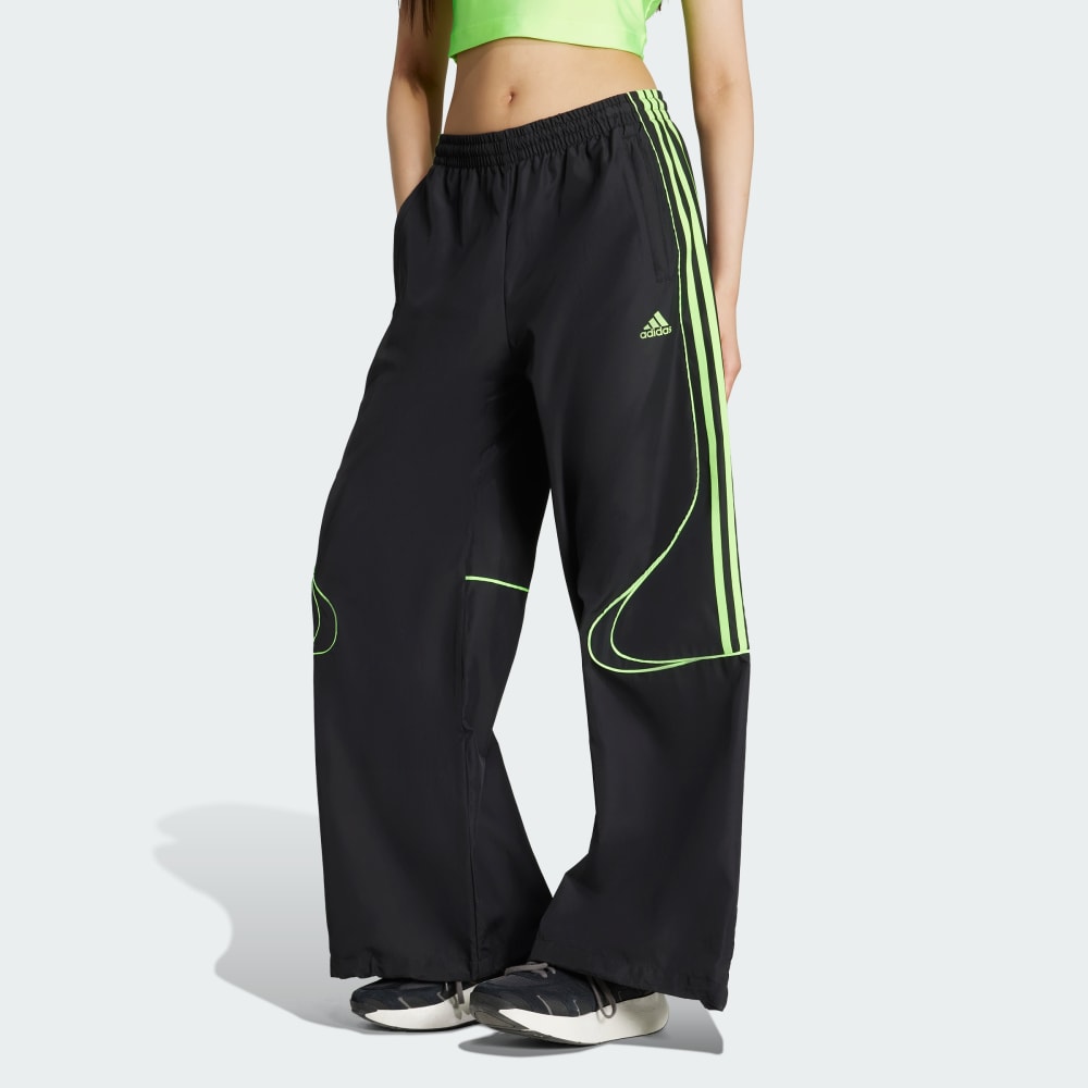 Спортивный костюм Adidas Teamgeist Adicolor Oversized Woven Track Pant, цвет Black/Signal Green
Спортивный костюм Adidas Teamgeist Adicolor Oversized Woven Track Pant, цвет Black/Signal Green