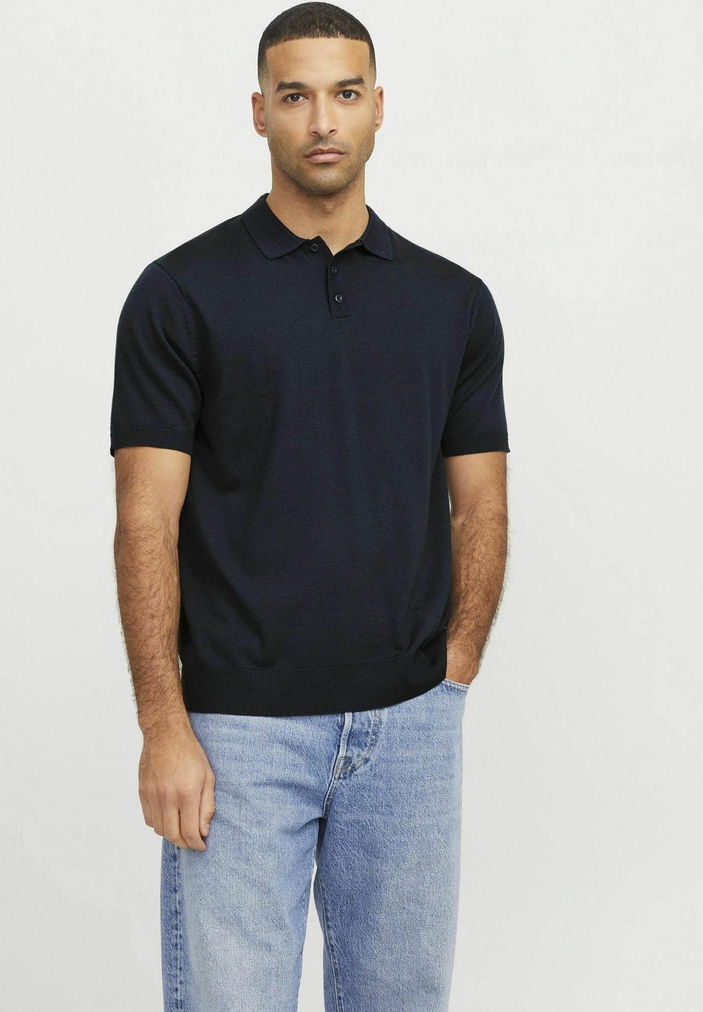 Поло EINFARBIG R.D.D. ROYAL DENIM DIVISION, темно-синий
Поло EINFARBIG R.D.D. ROYAL DENIM DIVISION, темно-синий