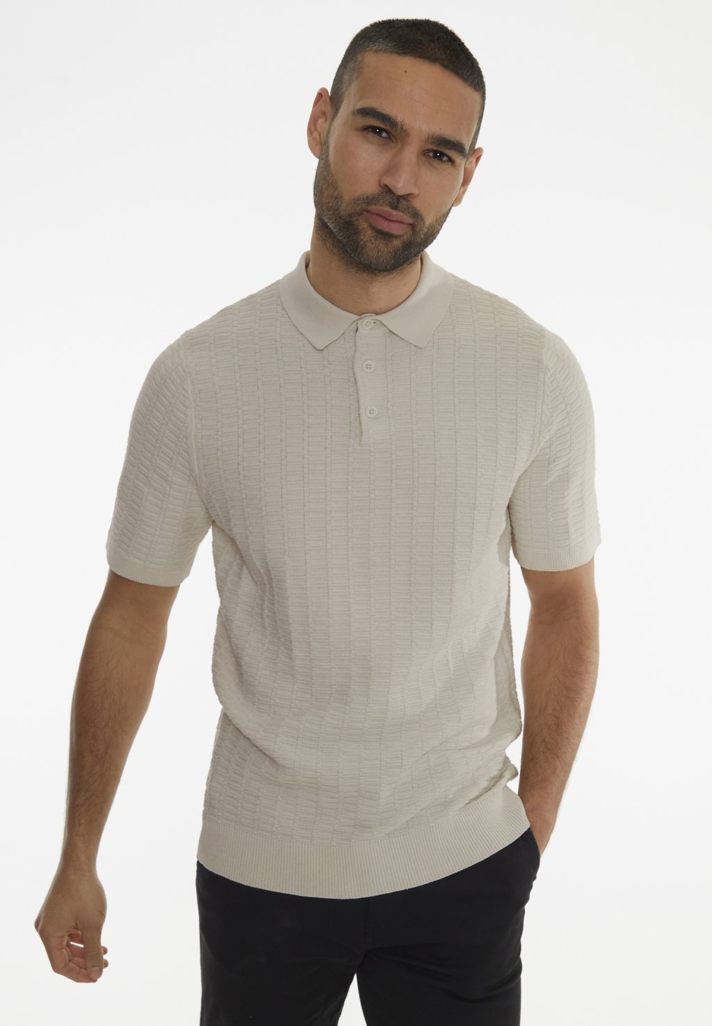 Рубашка поло HALLIWELL Threadbare, бежевый
Рубашка поло HALLIWELL Threadbare, бежевый