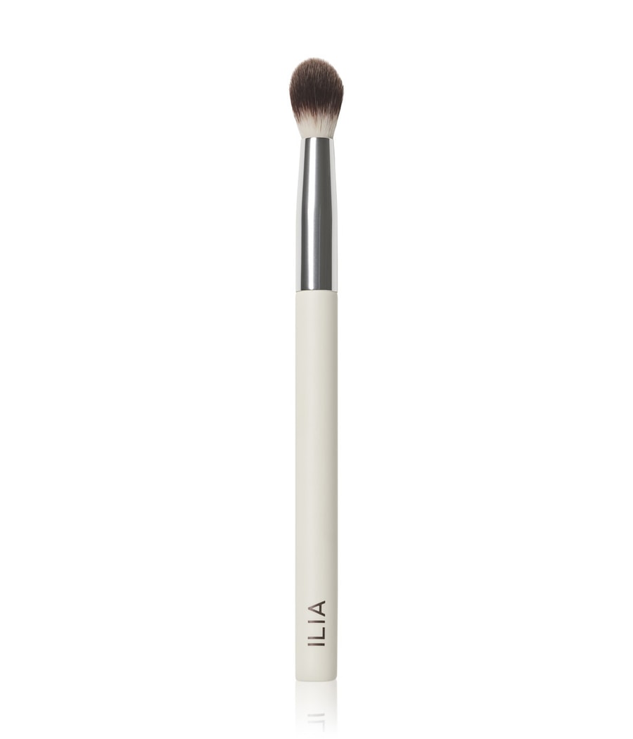 Кисть для теней ILIA Beauty Brushes Blending, 1 шт.
Кисть для теней ILIA Beauty Brushes Blending, 1 шт.