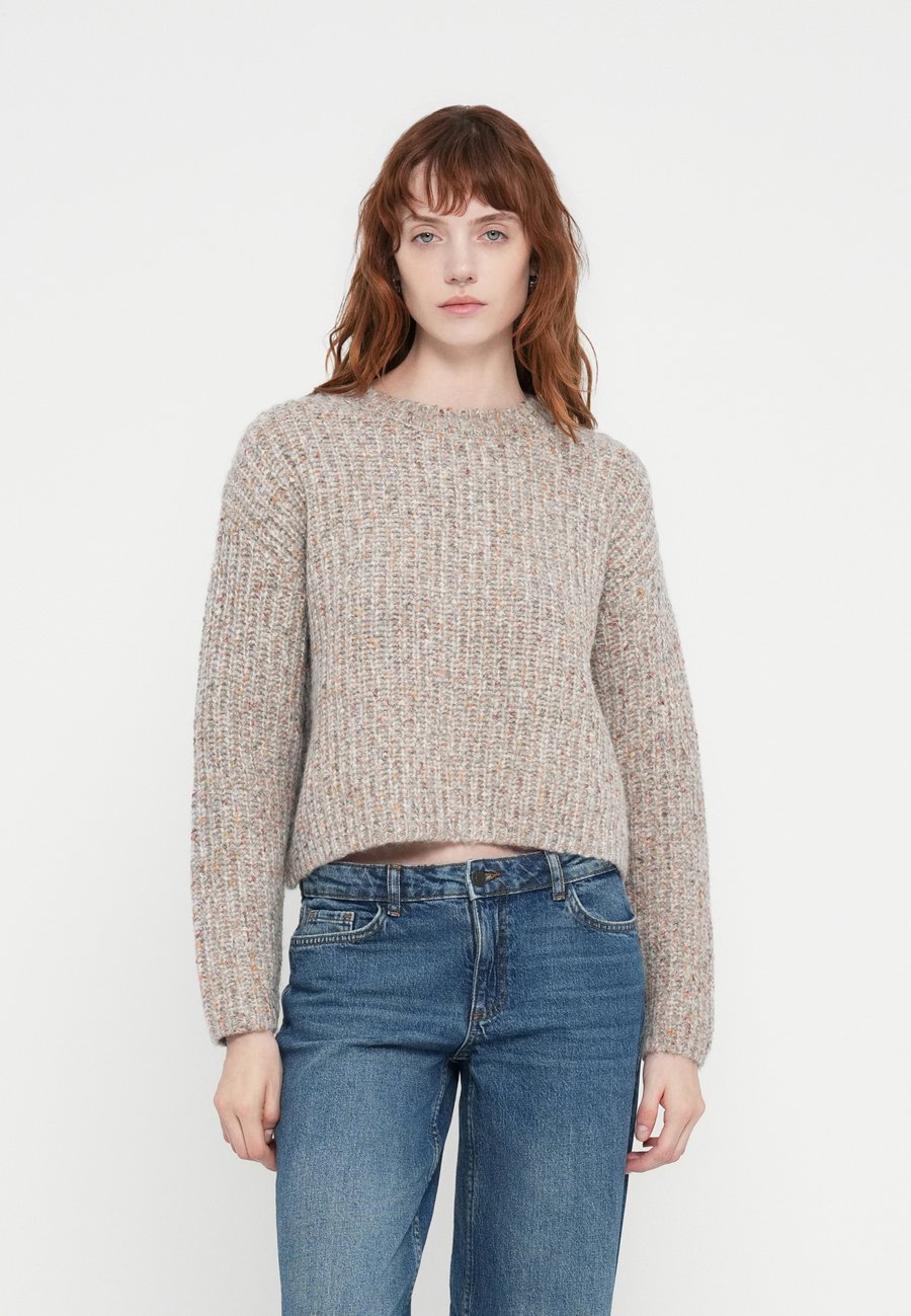 Джемпер Noisy May NMMARL O NECK, Light Grey Melange/Light Grey
Джемпер Noisy May NMMARL O NECK, Light Grey Melange/Light Grey