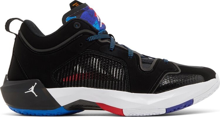 Кроссовки Air Jordan 37 Low 'Nothing But Net', черный
Кроссовки Air Jordan 37 Low 'Nothing But Net', черный