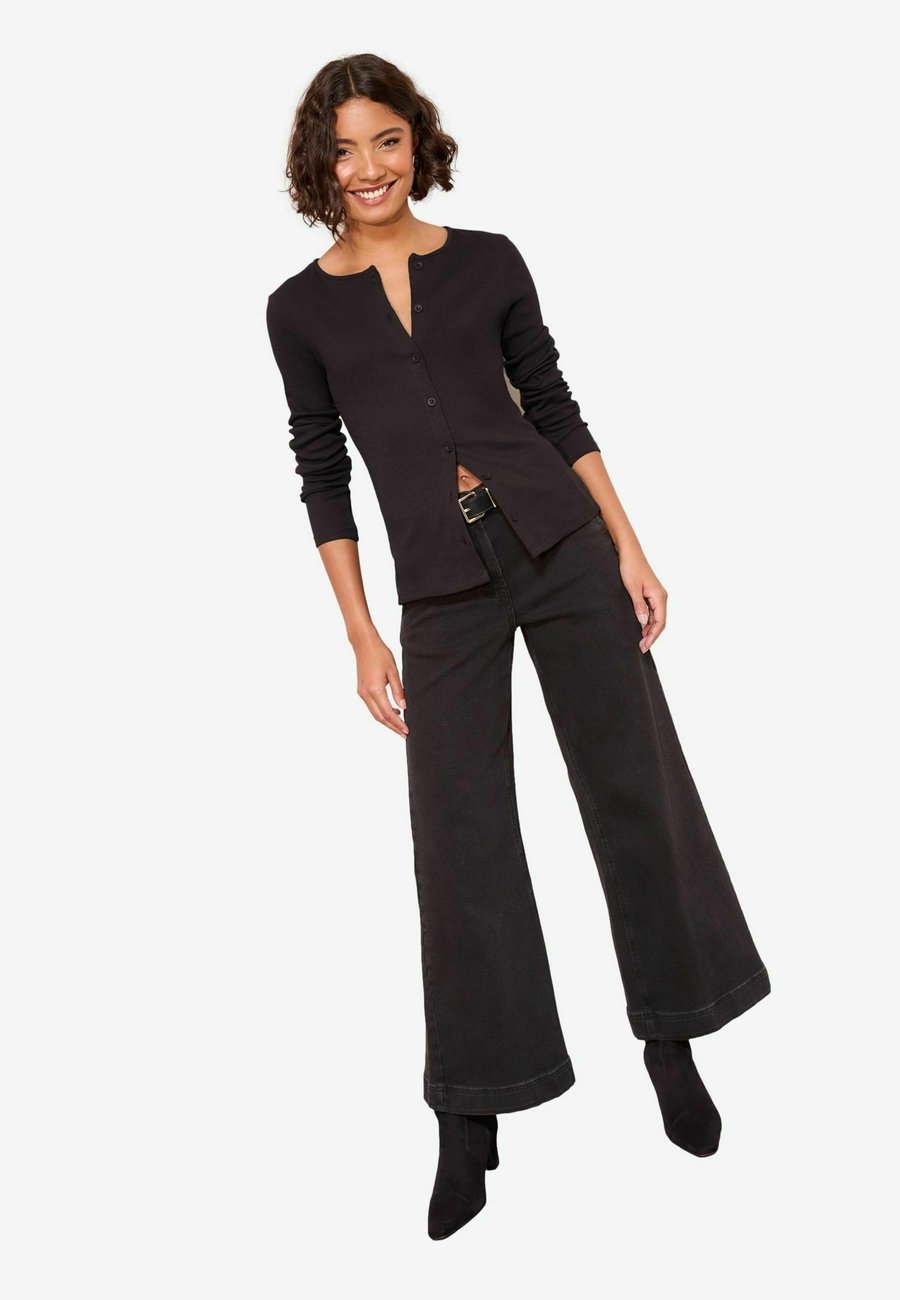 Кардиган Friends Like These BUTTON THROUGH TOP , Black
Кардиган Friends Like These BUTTON THROUGH TOP , Black