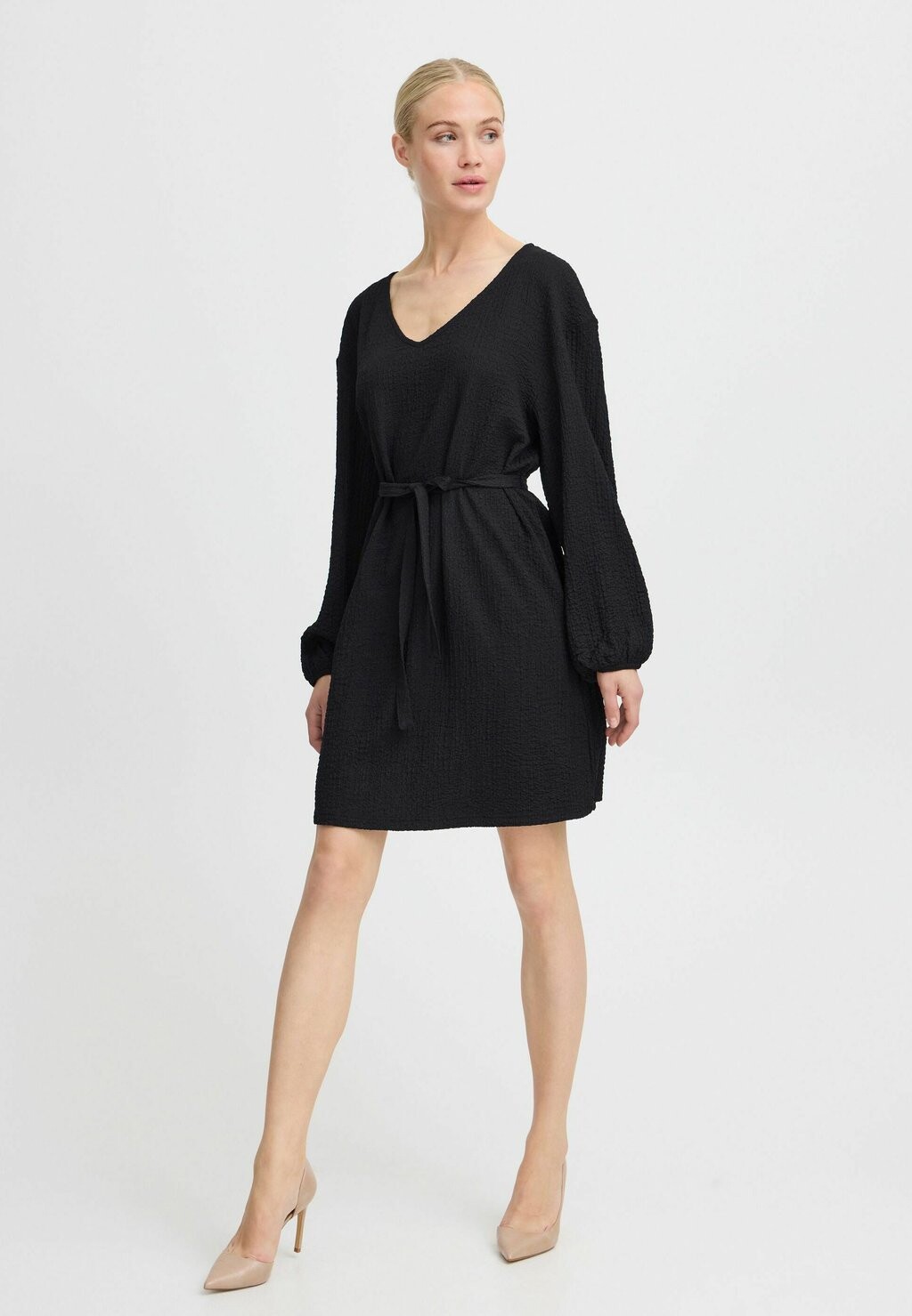 Дневное платье PERILLA b.young, черный
Дневное платье PERILLA b.young, черный