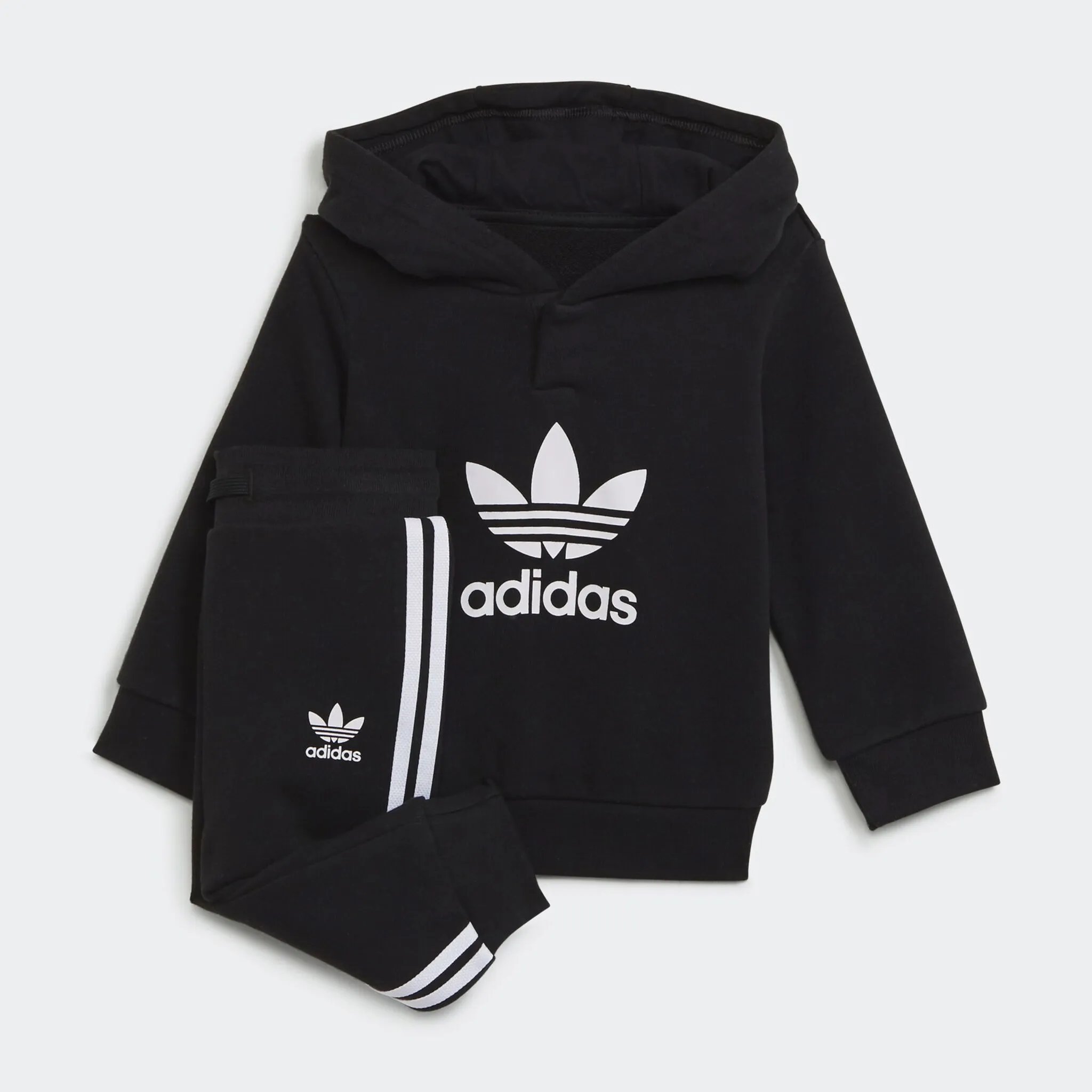 Спортивный костюм Adidas Originals "ADICOLOR HOODIE" (2 шт.), для малышей/малышей, белый
Спортивный костюм Adidas Originals "ADICOLOR HOODIE" (2 шт.), для малышей/малышей, белый