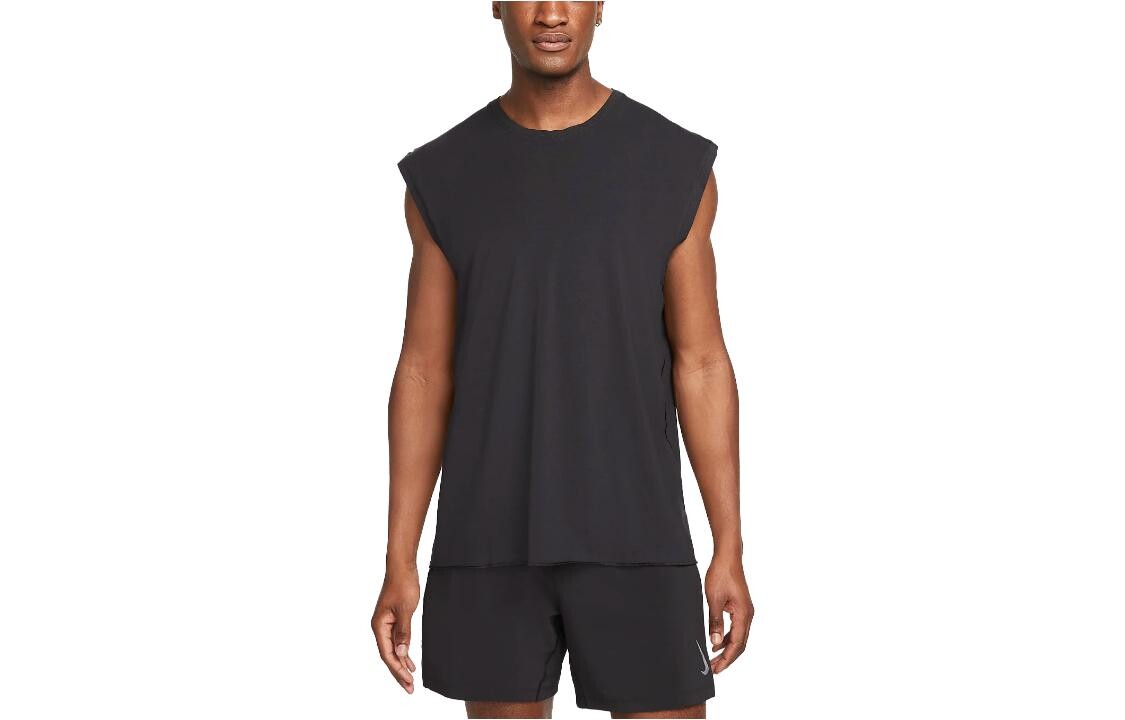 Футболка мужская черная Nike, черный
Футболка мужская черная Nike, черный