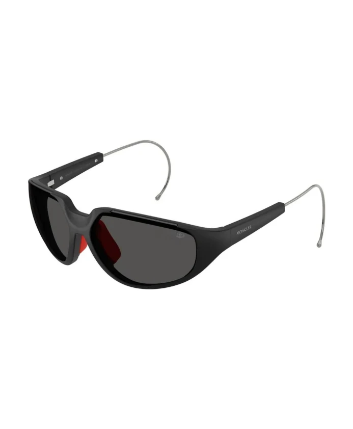 Солнцезащитные очки Me8008 500687 Moncler, черный
Солнцезащитные очки Me8008 500687 Moncler, черный