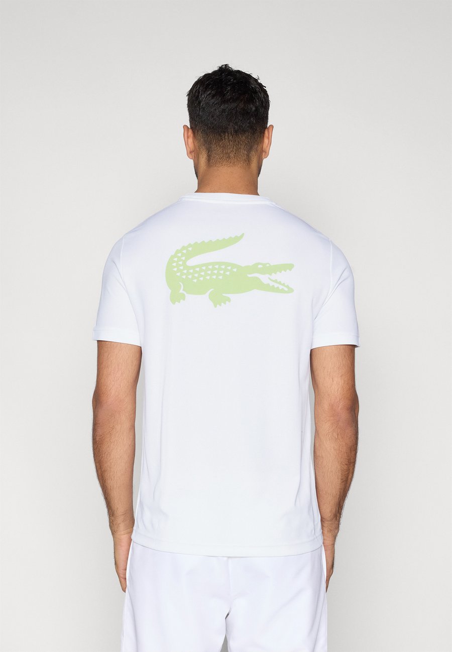 Футболка Lacoste Sport TENNIS, White, Белый, Футболка Lacoste Sport TENNIS, White
Футболка Lacoste Sport TENNIS, White, Белый, Футболка Lacoste Sport TENNIS, White